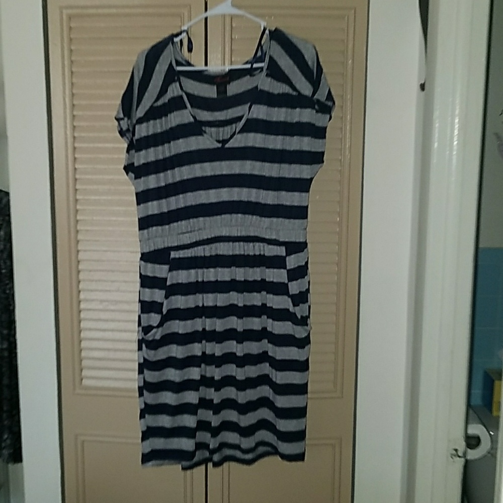 Pocket dress